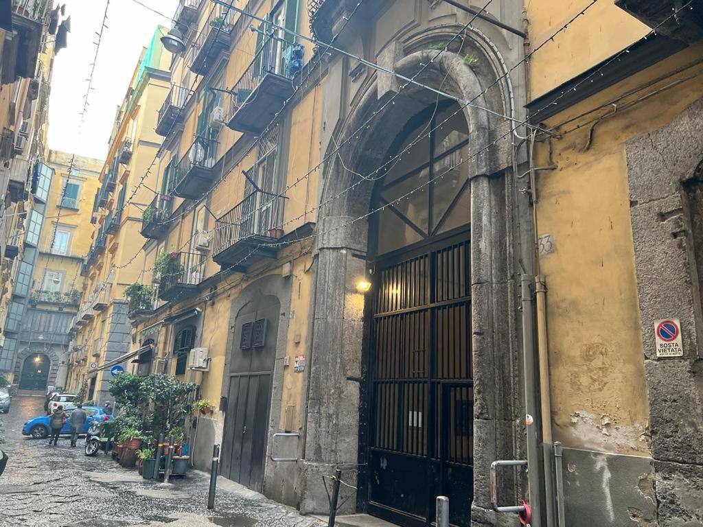 La Chicca Appartamento Intero Nei Quartieri Spagnoli Napoli Esterno foto