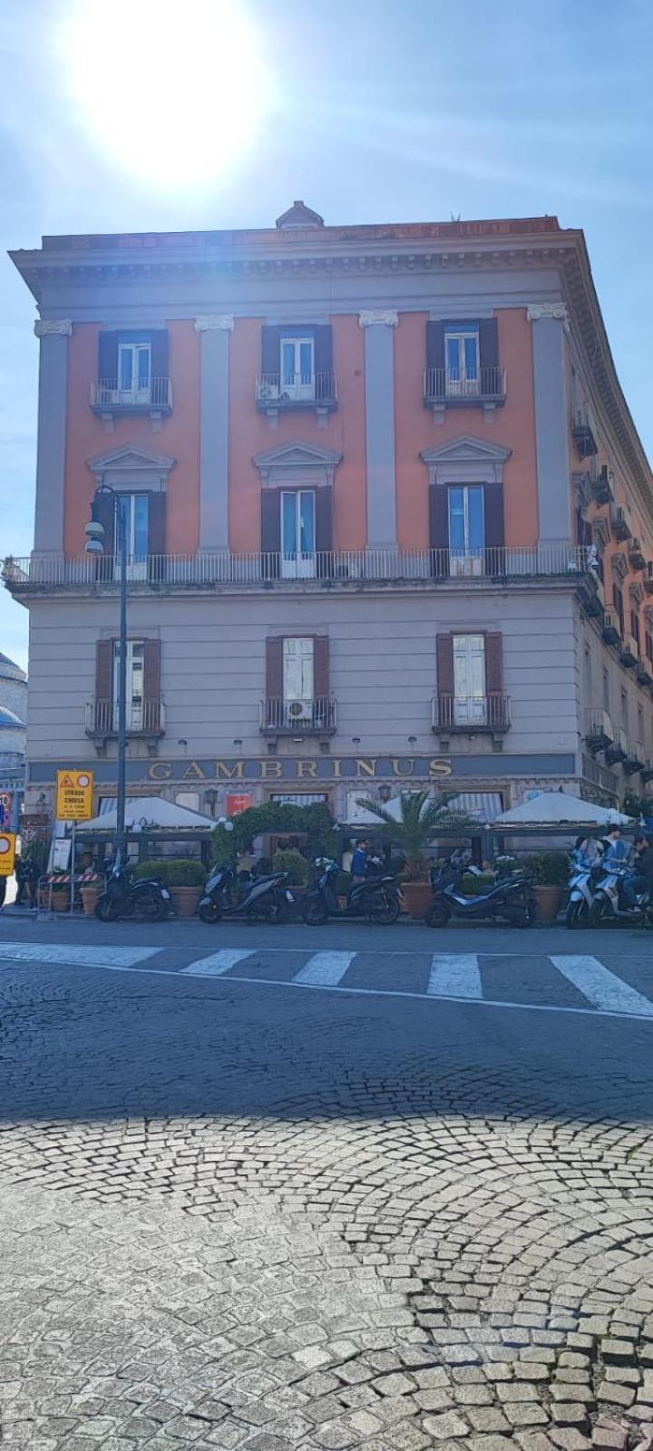 La Chicca Appartamento Intero Nei Quartieri Spagnoli Napoli Esterno foto